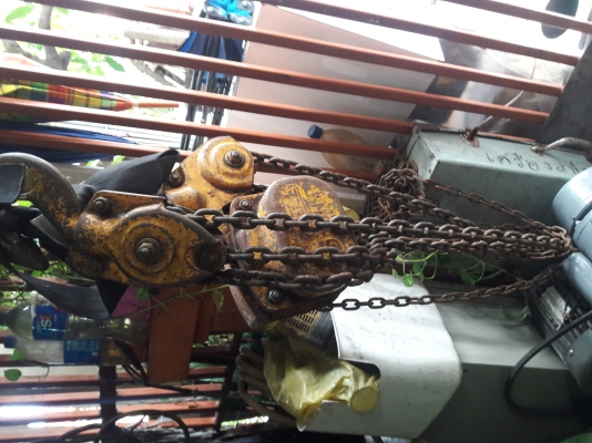 ขาย !! รอกโซ่.ยี่ห้อVITAL.ขนาด5ตัน.พร้อมใช้งาน