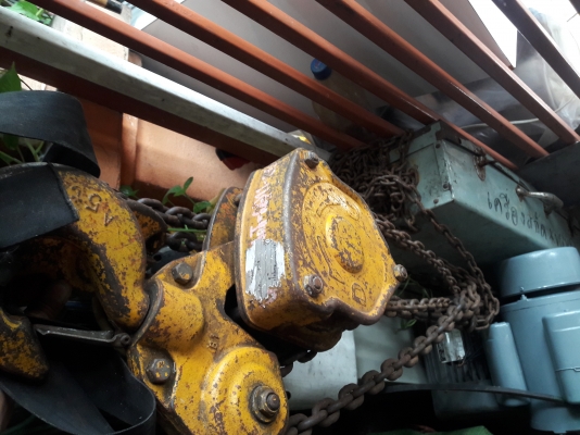 ขาย !! รอกโซ่.ยี่ห้อVITAL.ขนาด5ตัน.พร้อมใช้งาน