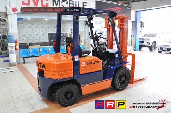 ขายรถโฟล์คลิฟท์มือสอง TOYOTA รุ่น 5FD25-66765 นำเข้าจากประเทศญี่ปุ่น 100\% ไม่เคยใช้งานในไทย ขายรถโฟล์คลิฟท์มือสอง TOYOTA รุ่น 5FD25-66765 นำเข้าจากประเทศญี่ปุ่น 100\% ไม่เคยใช้งานในไทย