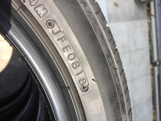 ขายป้ายแดง BRIDGESTONE TURANZA ER33 215-50-17 ปี18 ชุดละ 11,500 บาท ขายป้ายแดง BRIDGESTONE TURANZA ER33 215-50-17 ปี18 ชุดละ 11,500 บาท