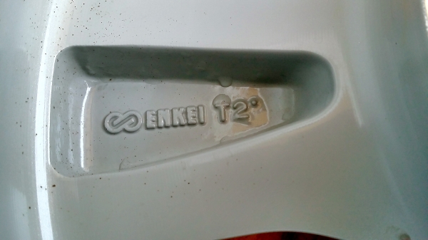 ล้อแม็กอีซูซุ ขอบ16 6รู139.7 ET33 (แม็กเปล่า)