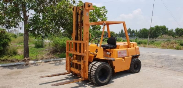 ขายด่วนรถยกดีเซลKOMATSU FD35-2 ยกได้4ตันยกสูง4เมตรยางหน้าคู้รถนอกเพิ่งนำเข้ามายังไม่เคยใช้งานในเมืองไทยเลย ขายด่วนรถยกดีเซลKOMATSU FD35-2 ยกได้4ตันยกสูง4เมตรยางหน้าคู้รถนอกเพิ่งนำเข้ามายังไม่เคยใช้งานในเมืองไทยเลย