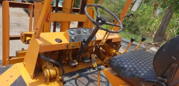 ขายด่วนรถยกดีเซลKOMATSU FD35-2 ยกได้4ตันยกสูง4เมตรยางหน้าคู้รถนอกเพิ่งนำเข้ามายังไม่เคยใช้งานในเมืองไทยเลย ขายด่วนรถยกดีเซลKOMATSU FD35-2 ยกได้4ตันยกสูง4เมตรยางหน้าคู้รถนอกเพิ่งนำเข้ามายังไม่เคยใช้งานในเมืองไทยเลย