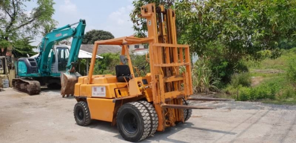 ขายด่วนรถยกดีเซลKOMATSU FD35-2 ยกได้4ตันยกสูง4เมตรยางหน้าคู้รถนอกเพิ่งนำเข้ามายังไม่เคยใช้งานในเมืองไทยเลย ขายด่วนรถยกดีเซลKOMATSU FD35-2 ยกได้4ตันยกสูง4เมตรยางหน้าคู้รถนอกเพิ่งนำเข้ามายังไม่เคยใช้งานในเมืองไทยเลย