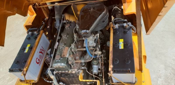 ขายด่วนรถยกดีเซลKOMATSU FD35-2 ยกได้4ตันยกสูง4เมตรยางหน้าคู้รถนอกเพิ่งนำเข้ามายังไม่เคยใช้งานในเมืองไทยเลย ขายด่วนรถยกดีเซลKOMATSU FD35-2 ยกได้4ตันยกสูง4เมตรยางหน้าคู้รถนอกเพิ่งนำเข้ามายังไม่เคยใช้งานในเมืองไทยเลย