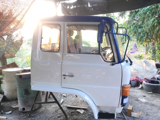 ขาย หัวสิบล้อ HINO. F18.  สีใหม่ อุปกรณ์ครบ