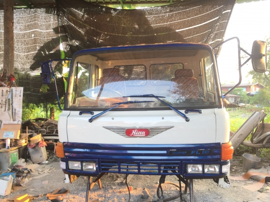 ขาย หัวสิบล้อ HINO. F18.  สีใหม่ อุปกรณ์ครบ