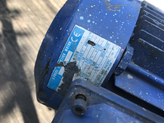 ขายมอเตอร์เกียร์ Cycro drive Sumitomo 3HP. 380V made in Japan อัตราทด 1:493 เพลาออกประมาณ 2.9รอบต่อนาที สภาพสวยมาก หมุนนิ่ม พร้อมใช้งาน