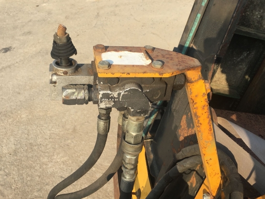 เครื่องขุดร่อง AFT รุ่น T45 ร่องระบายน้ำ ฝังท่อ หรือทำแปลงผัก มือสองนำเข้า