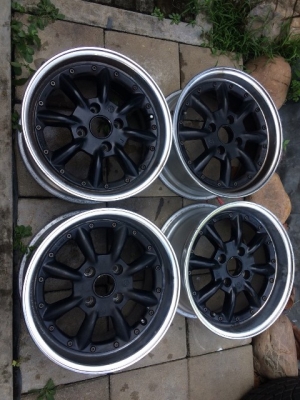 ล้อกล้วยแท้หน้าแคบหลังกว้าง เดิมๆ จากญี่ปุ่น RS8 ขอบ16 1ชุด สวยครับ