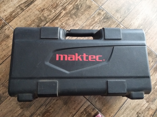 กบไฟฟ้า Maktec แท้ 3 นิ้วใหญ่ รุ่น MT111 กบไฟฟ้า Maktec แท้ 3 นิ้วใหญ่ รุ่น MT111