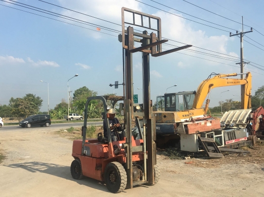 ขายรถโฟล์คลิฟท์ NISSAN รุ่น PJ02 น้ำหนักยก2.5ตัน เครื่องยนต์เบนซิน เครื่องดี เบรคดี ปั๊มแรง ทำงานนุ่มนวล มือสองจากญี่ปุ่น