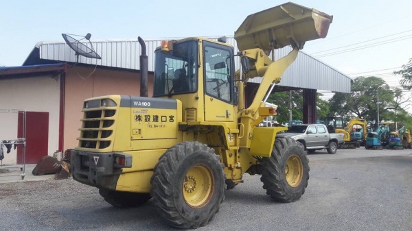 รถตักโคมัตสุ コマツ Komatsu WA100-3 เก่าญี่ปุ่น