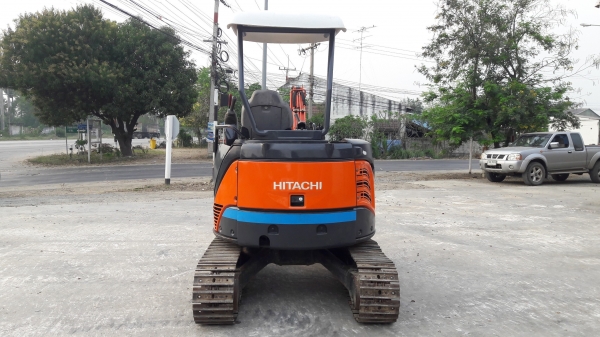 รถขุดฮิตาชิ 日立 Hitachi ZX30U-3 เก่าญี่ปุ่น รุ่นใหม่ ปี2010