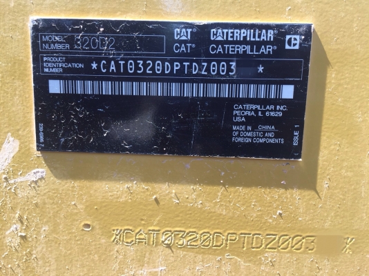 ขายดาวน์แบคโฮ CATERPILLAR 320D2ทำงาน 2098ชั่วโมง สวยมาก สนใจโทร 081-970-1072