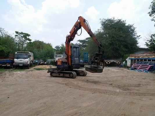 ขายรถคีบไม้มือหมุนได้ HITACHI 55URเทียบ60 เครื่องฟิตใหม่เอวแน่น ปั๊มแรงสภาพพร้อมทำงาน
