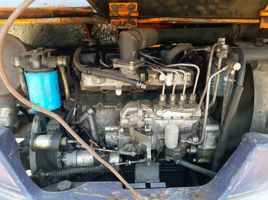 ขายรถคีบไม้มือหมุนได้ HITACHI 55URเทียบ60 เครื่องฟิตใหม่เอวแน่น ปั๊มแรงสภาพพร้อมทำงาน