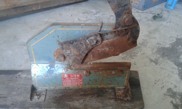 กรรไกรตัดเหล็ก