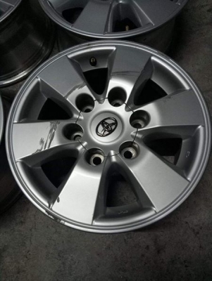 ล้อโตโยต้า พีรันเนอร์15&times;7 ชุด3200บ.โทร.0879050181.ส่งได้ทั่วไทย