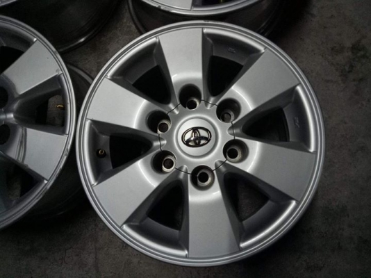 ล้อโตโยต้า พีรันเนอร์15&times;7 ชุด3200บ.โทร.0879050181.ส่งได้ทั่วไทย