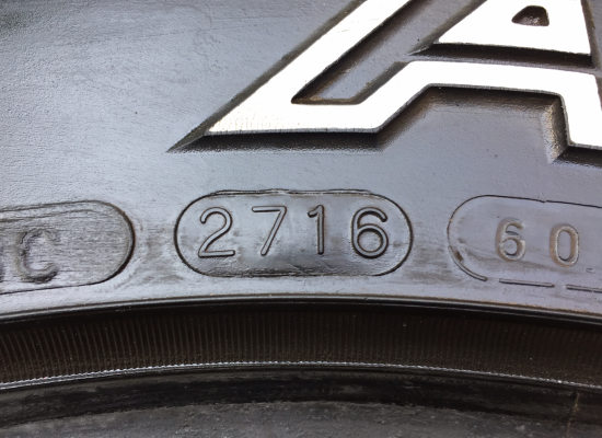 ยาง All Maxxis 265 65 17 ปลายปี16 ดอกเต็ม เนื้อนิ่มๆ ใช้ยาว ราคาไม่แพง