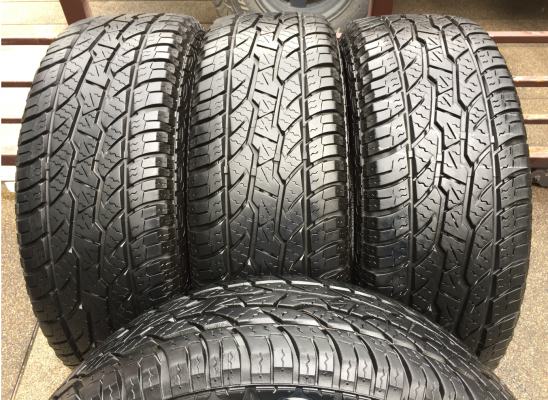ยาง All Maxxis 265 65 17 ปลายปี16 ดอกเต็ม เนื้อนิ่มๆ ใช้ยาว ราคาไม่แพง