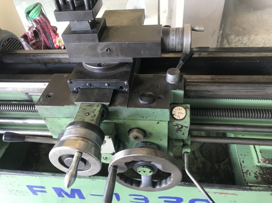 ขายเครื่องกลึง5ฟุตไฟ380