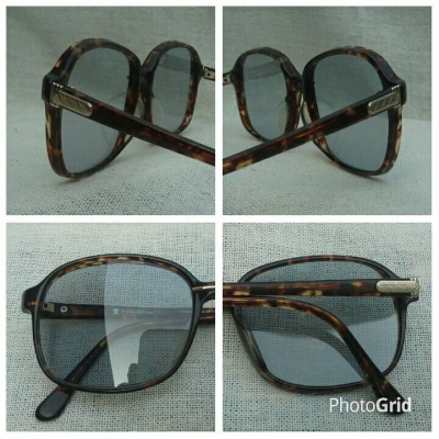 แว่นตาเยอรมันร่วมสมัย ยุค 2000&#039;s โมเดลสุดหล่อคลาสสิค &#039;สี่เหลี่ยม - มน&#039; Authentic NEOS