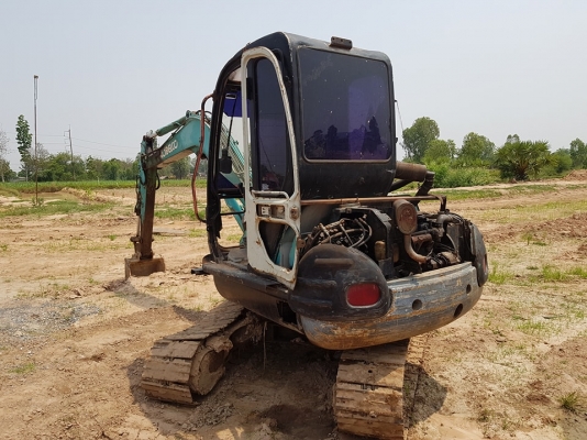 ขายรถแบคโฮ KOBELCO  sk 050  ตามสภาพ
