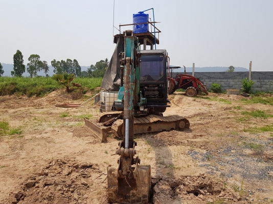 ขายรถแบคโฮ KOBELCO  sk 050  ตามสภาพ