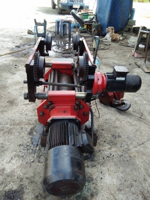 ขายรอก5ตันพึ่งยกลงจากครานของยุโรปขาย85,000บาทรอกพร้อมใช้นะครับ ขายรอก5ตันพึ่งยกลงจากครานของยุโรปขาย85,000บาทรอกพร้อมใช้นะครับ