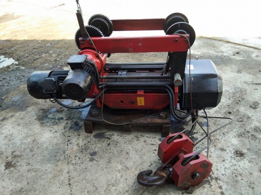 ขายรอก5ตันพึ่งยกลงจากครานของยุโรปขาย85,000บาทรอกพร้อมใช้นะครับ