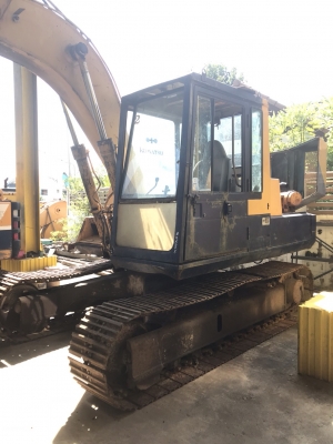 Komatsu PC120-3 รถสภาพสวย เครื่องปั๊มดี บอดี้สีไม่สวย แต่ไม่ผุ สนใจติดต่อ 0813553478(คุณโย) Komatsu PC120-3 รถสภาพสวย เครื่องปั๊มดี บอดี้สีไม่สวย แต่ไม่ผุ สนใจติดต่อ 0813553478(คุณโย)