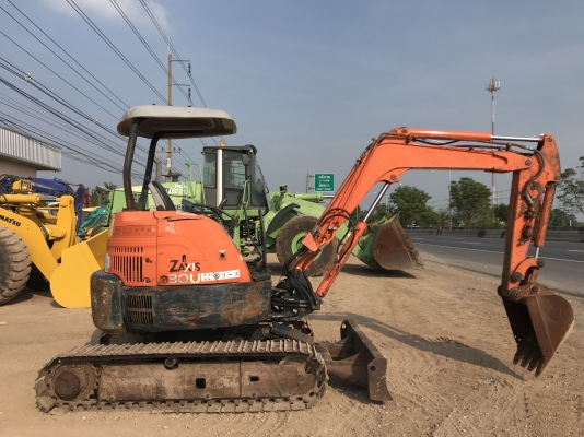 Hitachi ZX30 ลายหัวเจาะ  ราคา 390,000฿ รถเก่าญี่ปุ่น