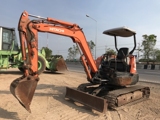 Hitachi ZX30 ลายหัวเจาะ ราคา 390,000฿ รถเก่าญี่ปุ่น Hitachi ZX30 ลายหัวเจาะ ราคา 390,000฿ รถเก่าญี่ปุ่น