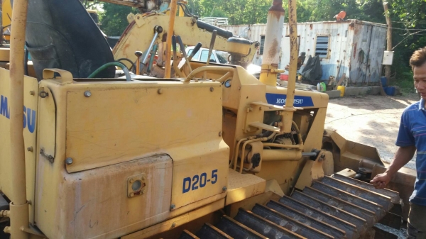 แทรคเตอร์ D 2-5 ราคา 220,000 กทม.