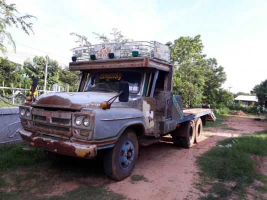 ขายหรือแลกแบคโฮเล็ก รถไถ ลองเสนอมาครับ