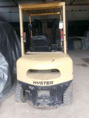 ขายรถยกHyster2.5ตัน พร้อมใช้เกียร์มือ เสา 3 เมตร ขายรถยกHyster2.5ตัน พร้อมใช้เกียร์มือ เสา 3 เมตร