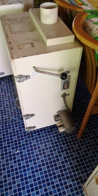 3,000 บ.โทร 083-2000058 LINE ID: line832923 DUST COLLECTOR เครื่องดูดผงฝุ่นและกลิ่นควันต่างๆ ยี่ห้อ 