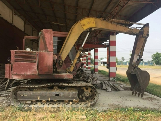 ขายรถแบคโฮ KOMATSU PC60-1 ราคา 175000