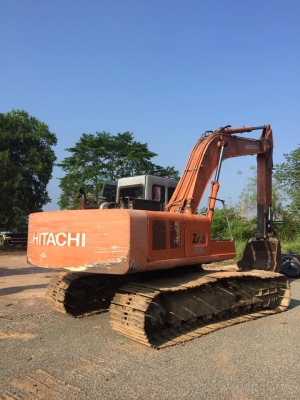 Hitachi EX200-1 สภาพดีมากๆ พร้อมใช้งาน เอวดี ปั้มดี โช่เตม Hitachi EX200-1 สภาพดีมากๆ พร้อมใช้งาน เอวดี ปั้มดี โช่เตม