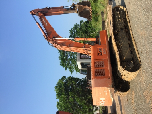 Hitachi EX200-1 สภาพดีมากๆ พร้อมใช้งาน เอวดี ปั้มดี โช่เตม