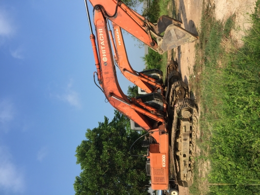Hitachi EX200-1 สภาพดีมากๆ พร้อมใช้งาน เอวดี ปั้มดี โช่เตม Hitachi EX200-1 สภาพดีมากๆ พร้อมใช้งาน เอวดี ปั้มดี โช่เตม