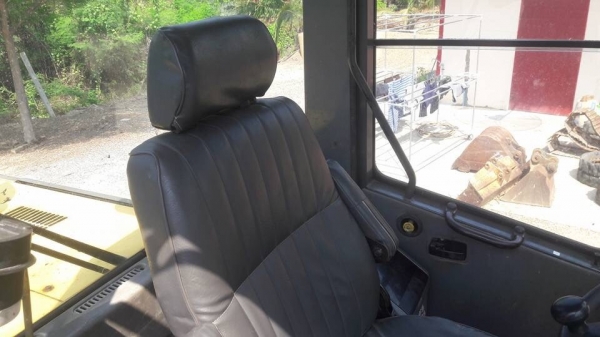 รถตักโคมัตสุ コマツ Komatsu WA100-3 เก่าญี่ปุ่น