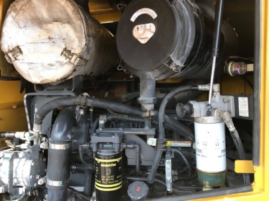 ขายรถตักล้อยาง KOMATSU WA320-6 ปี 2013 รถนอกนำเข้าเองจากญี่ปุ่น สภาพสวยพร้อมใช้งาน มีVDOการทำงานครับ