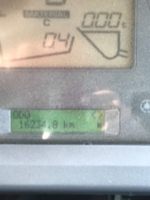 ขายรถตักล้อยาง KOMATSU WA320-6 ปี 2013 รถนอกนำเข้าเองจากญี่ปุ่น สภาพสวยพร้อมใช้งาน มีVDOการทำงานครับ