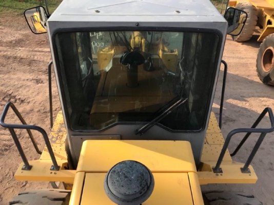 ขายรถตักล้อยาง TCM L32-3 รถนอกนำเข้าเองจากญี่ปุ่น สภาพสวยพร้อมใช้งาน มีVDOการทำงานครับ