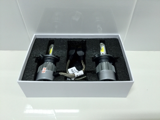 ขายไฟหน้ารถยี่ห้อ C6 แบบ LED HEADLIGHT รุ่น H4 HI-LOW ขายไฟหน้ารถยี่ห้อ C6 แบบ LED HEADLIGHT รุ่น H4 HI-LOW