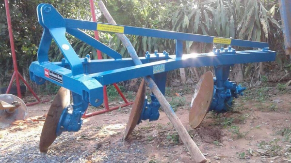 ขายผานสามโครงสี่ไคเฮงหลีสภาพสวย ขายผานสามโครงสี่ไคเฮงหลีสภาพสวย