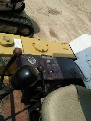 ขายรถขุดเล็ก ยี่ห้อ KOMATSU รุ่น PC10-6 กว้าง 1.4cm ยาว 2.4cm แทรคเหล็ก/ปั๊มเฟือง3ตอน/รถเก่านอกแท้/ส